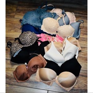 •Bundle• Victoria’s Secret: 14 Piece Bra Bundle